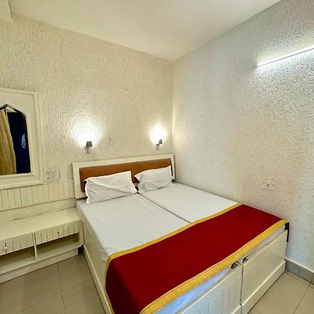 אגרה Hotel Kamal Nearest To Taj Mahal מראה חיצוני תמונה